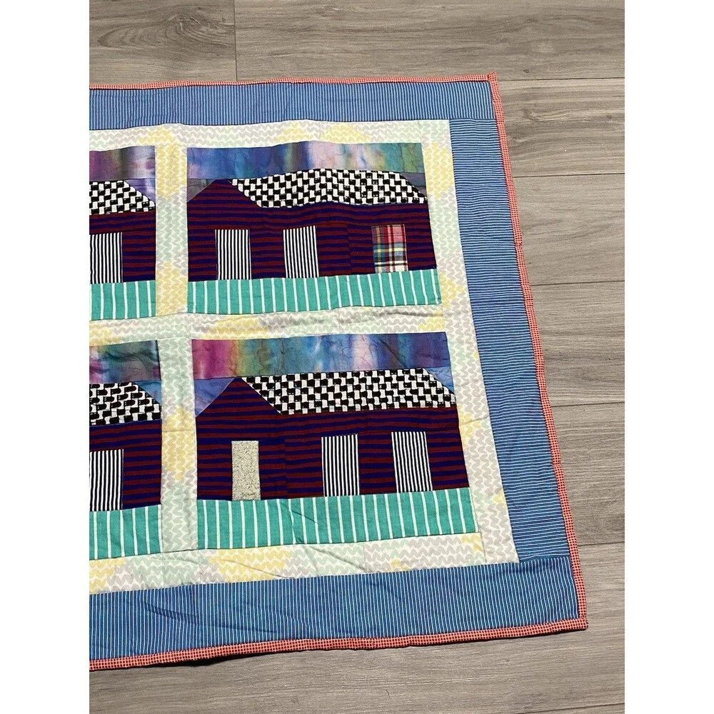House Design Patchwork Quilt Lap Blanket Wall Hanging 42” x  36.5”
